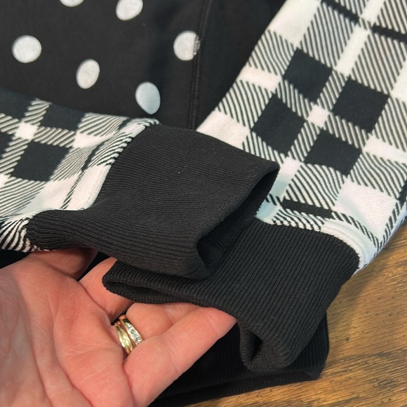 Champion Reverse Weave Polka Dot Crop Length Sweatshirt - Picture 5 of 11